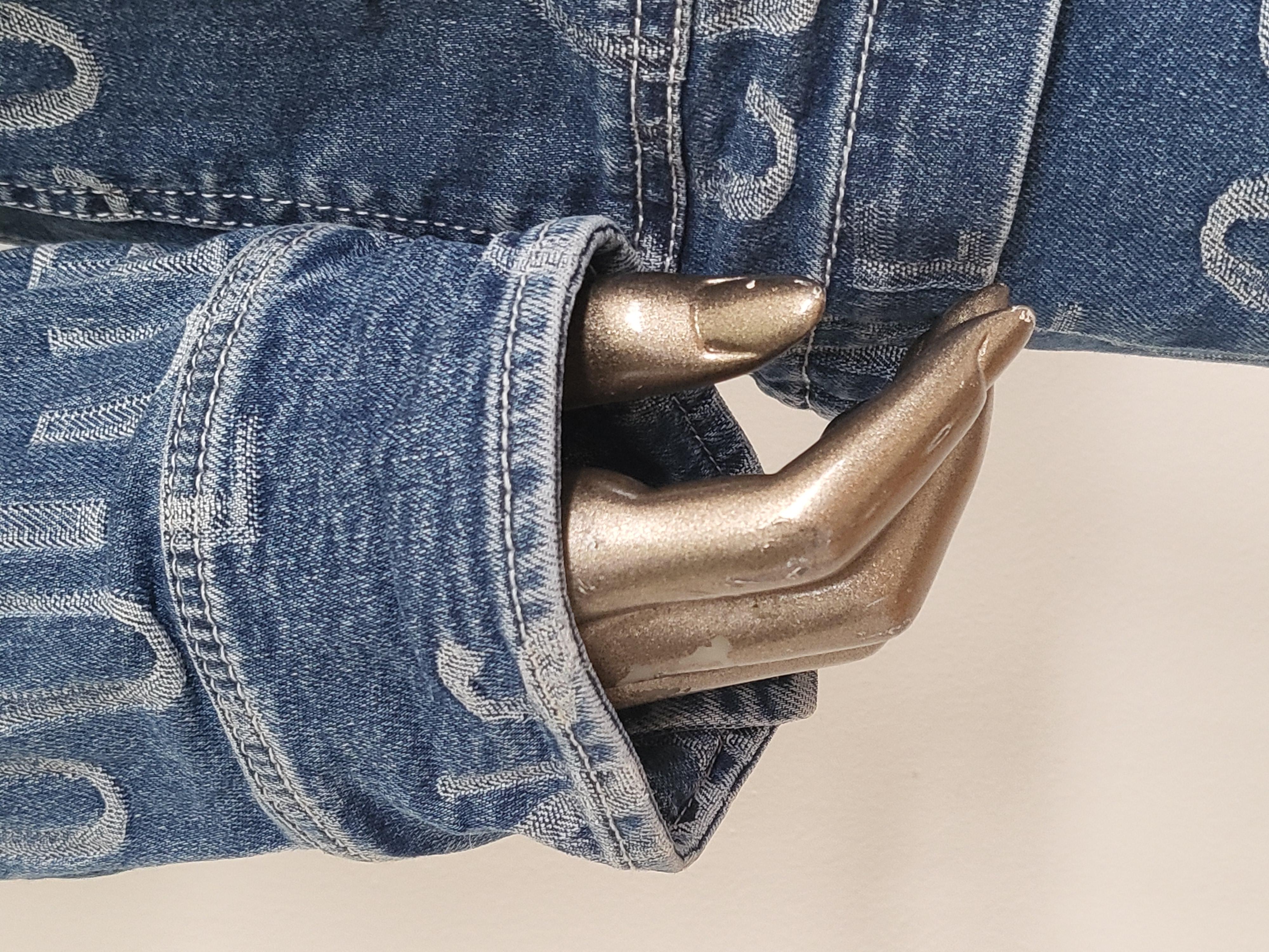 VERSACE Jeans Couture Alphebet Denim Oversized Jacke & Jeans mit Skinny Leg in Übergröße im Angebot 2