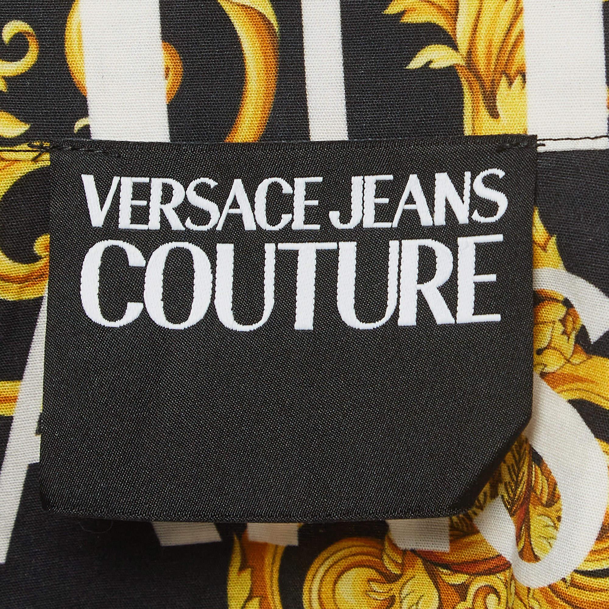 Versace Jeans Couture Camisa de Algodón Estampada Barroca Negra L en Bueno estado para la venta en Dubai, Al Qouz 2