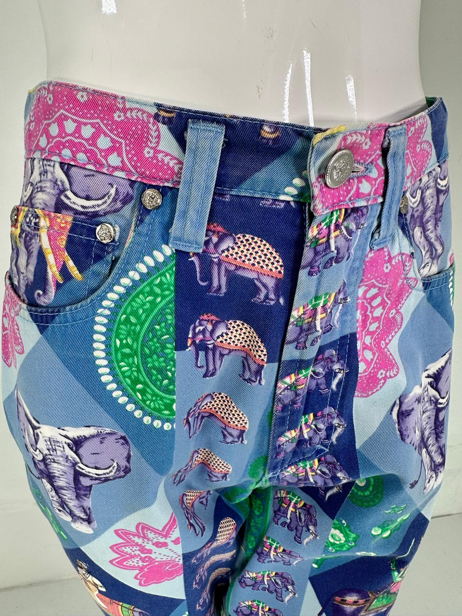 Versace Jeans Couture Blue India Elephant Print High Waist Fitted Jeans 1990s For Sale 10