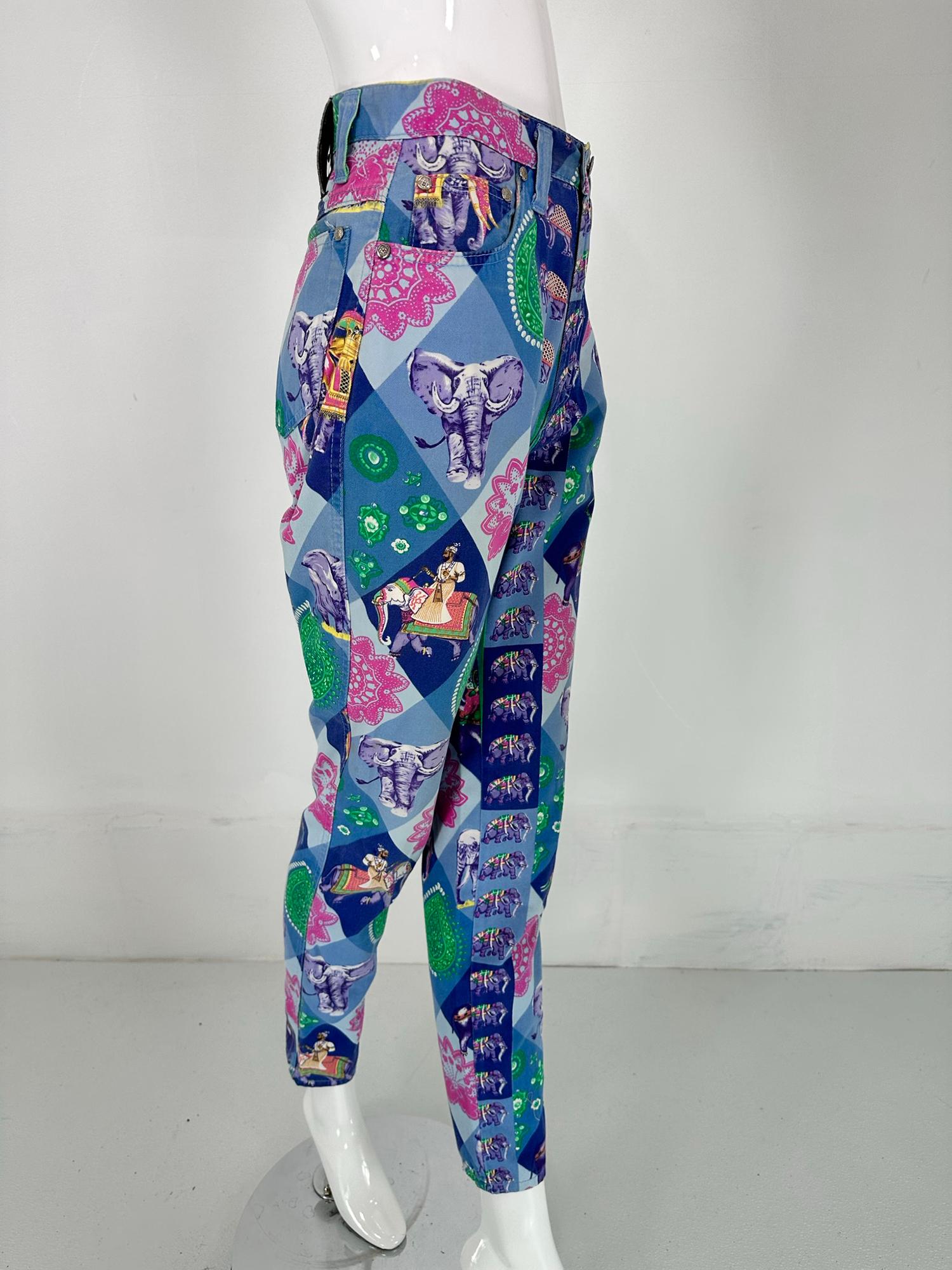 Versace Jeans Couture Blue India Elephant Print High Waist Fitted Jeans 1990s In Good Condition For Sale In West Palm Beach, FL