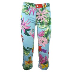 VERSACE JEANS COUTURE – Capri Pants with Tropical Floral Print  Size 6US 38EU