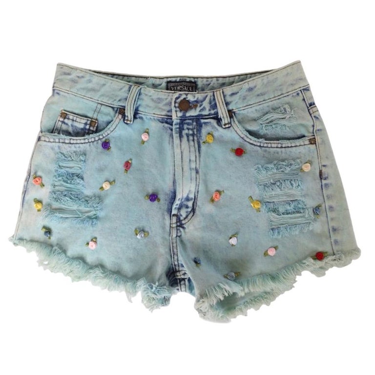 buitenste meer Hover Versace Jeans Couture Cutoff Shorts with Rosettes For Sale at 1stDibs