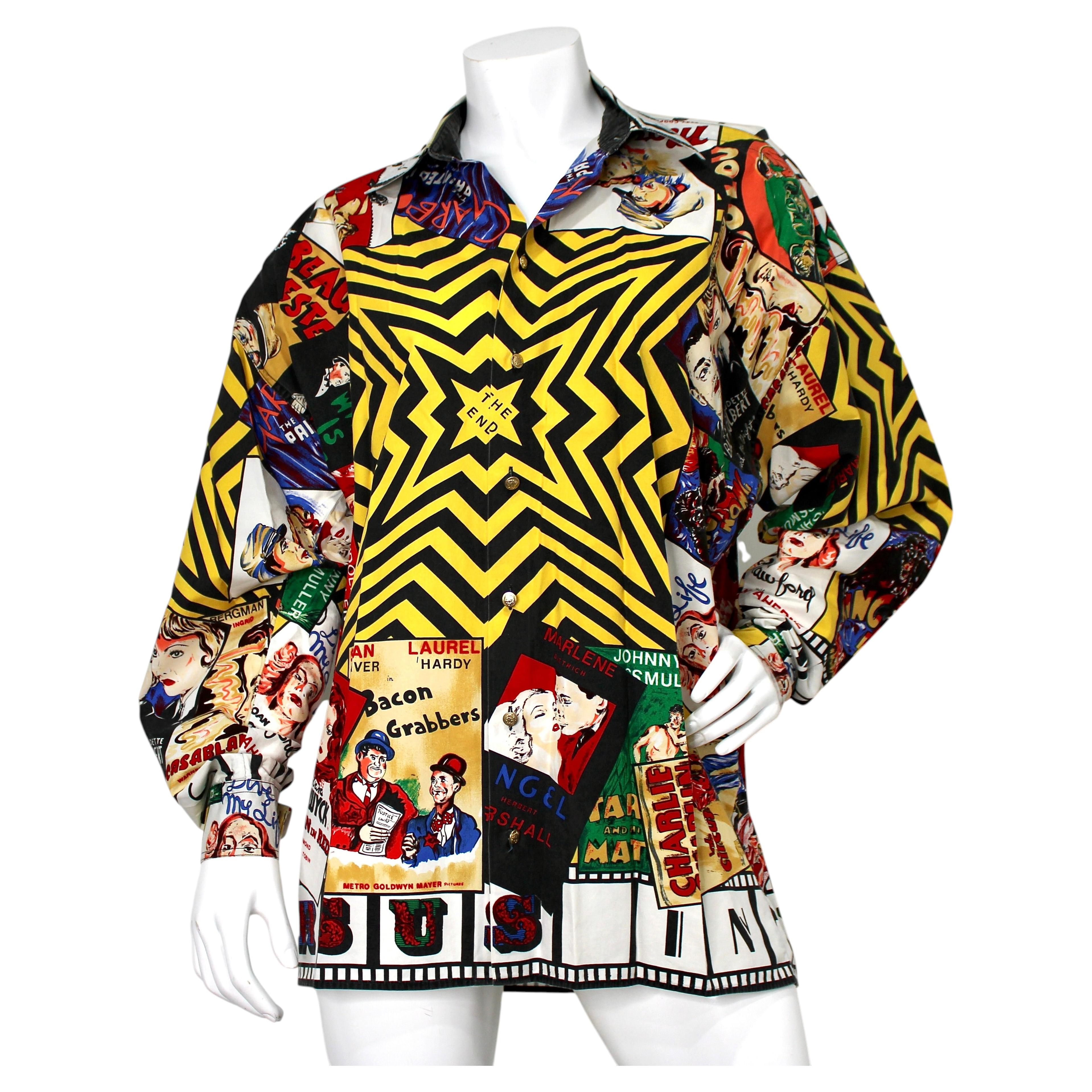 Versace Jeans Couture Hemd mit Knopfleiste und „Old Hollywood“-Filmprint, ca. 1990er Jahre im Angebot
