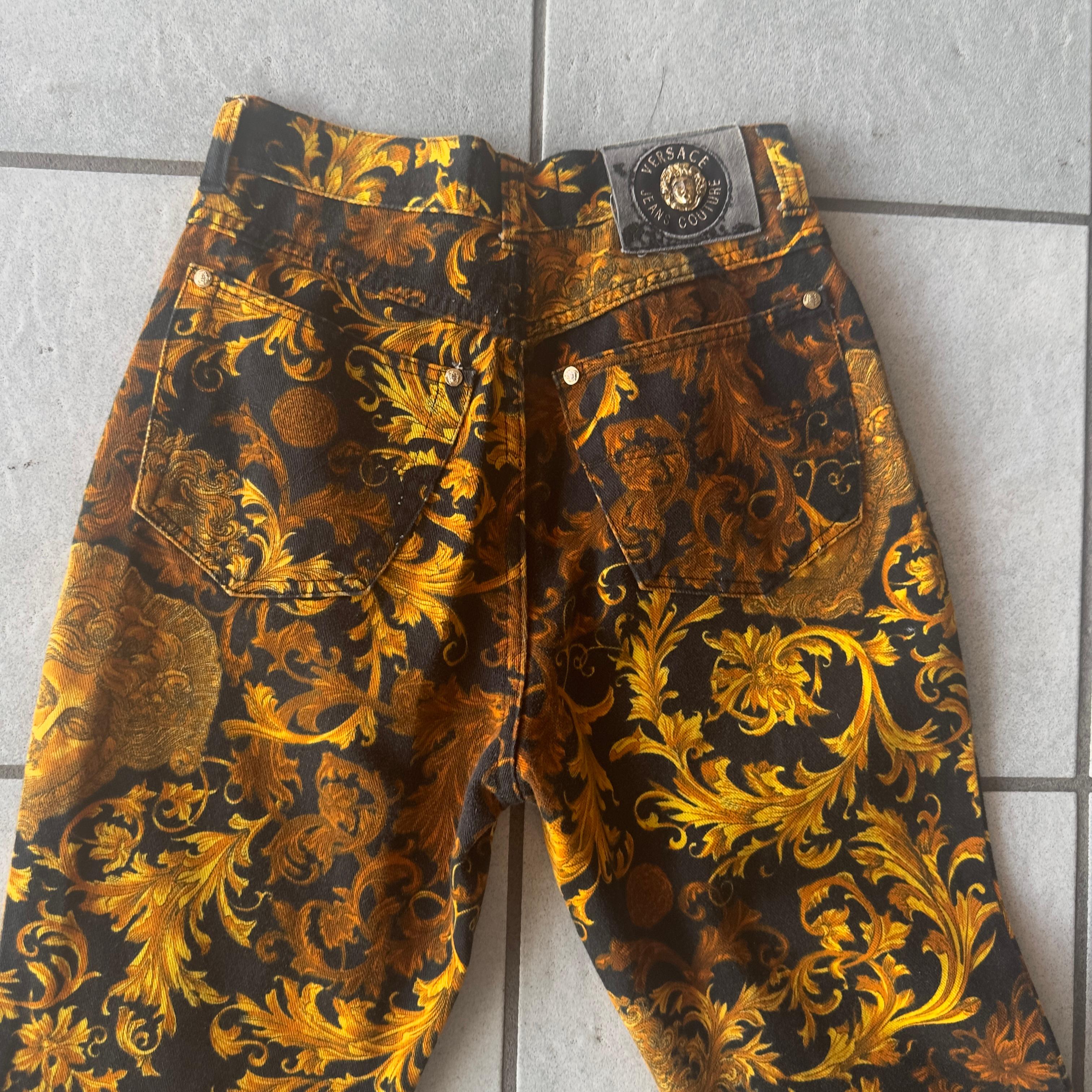 Pantalón Versace Jeans Couture 90s Baroque Brown en venta
