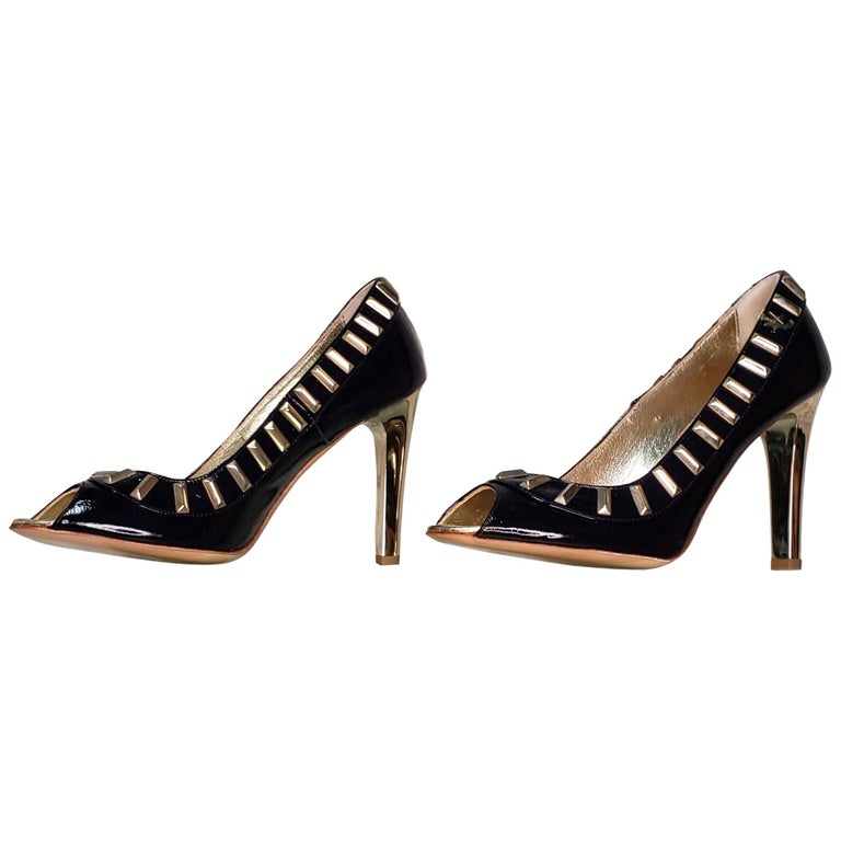 VERSACE JEANS COUTURE PUMPS In DARK NAVY BLUE GOLD HEELS 36.5 - 6.5, 39 -9 For Sale at 1stDibs | rock and roll jeans, versace jeans pumps, navy and gold