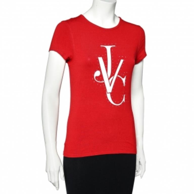 Versace Jeans Couture Camiseta roja de punto de algodón con logotipo XL en Bueno estado para la venta en Dubai, Al Qouz 2
