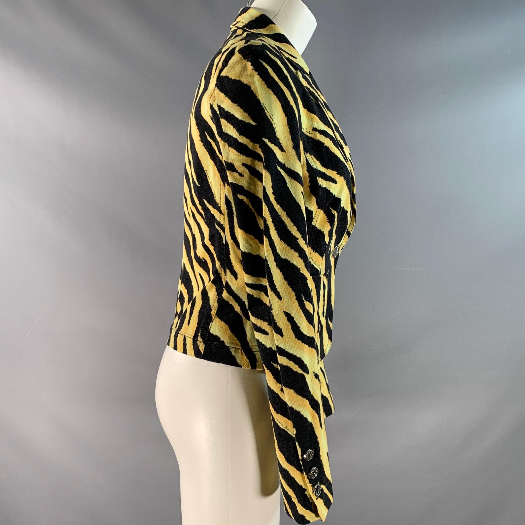 Nero Versace Jeans Couture Taglia 8 Giacca in misto cotone giallo nero con stampa animale in vendita