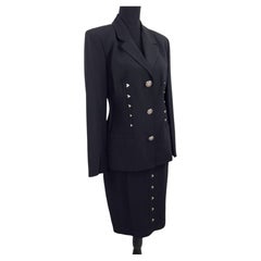 Costume noir à clous Versace Jeans Couture, année 1995