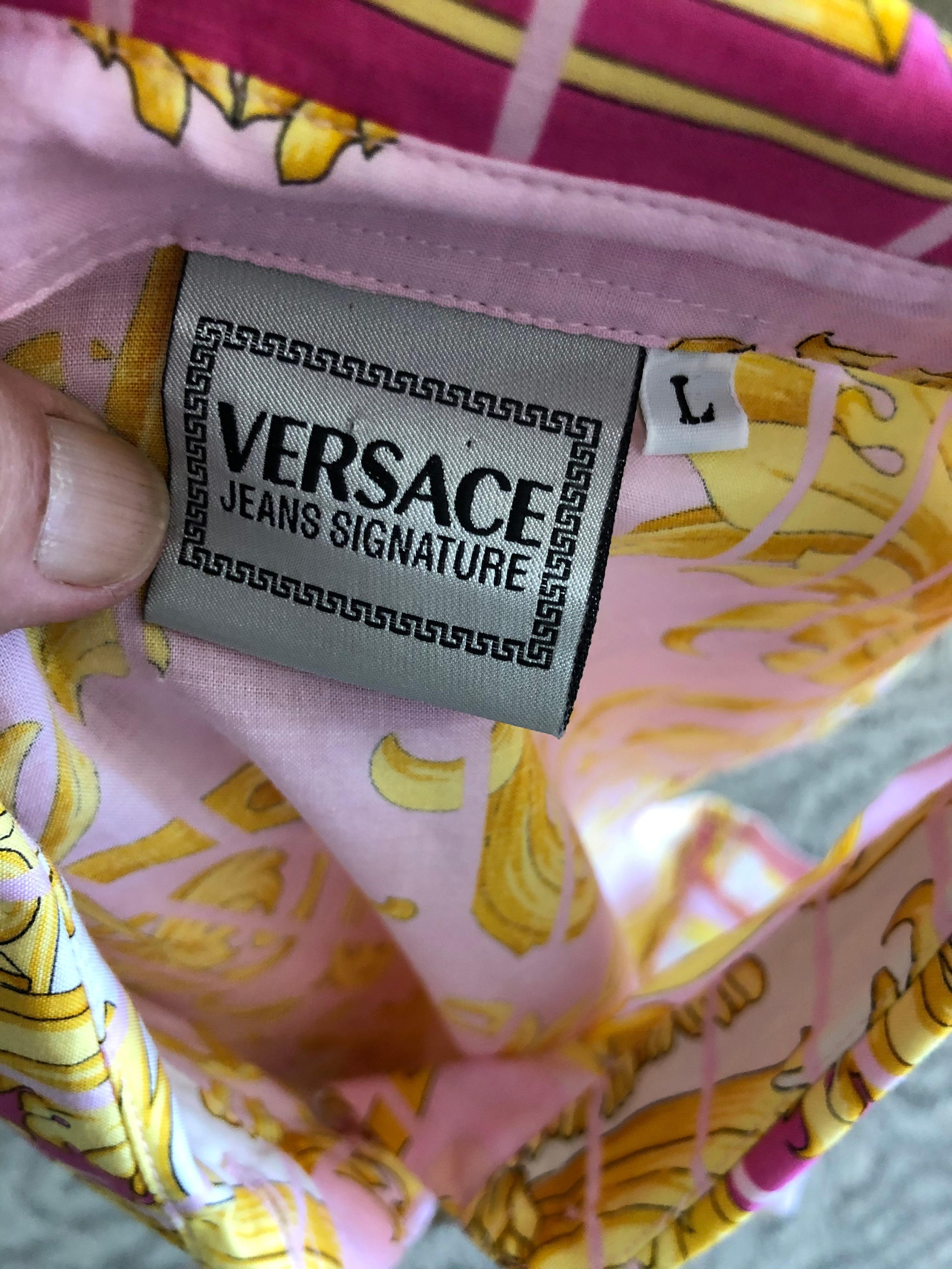 Versace Jeans Couture Vintage 80's  Baroque Print Sleeveless Cotton Top In Excellent Condition For Sale In Cloverdale, CA