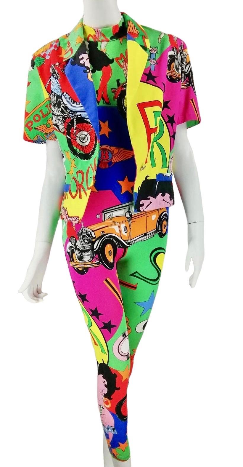 VERSACE JEANS COUTURE vintage 80s
Betty Boop cartoon pop art print catsuit jumpsuit and jacket
Cotton knit jumpsuit, mandarin collar, back zip
88% cotton
12% elastane
Size label not present
Made in Italy
Flat measures:
Total length cm. 114
Length