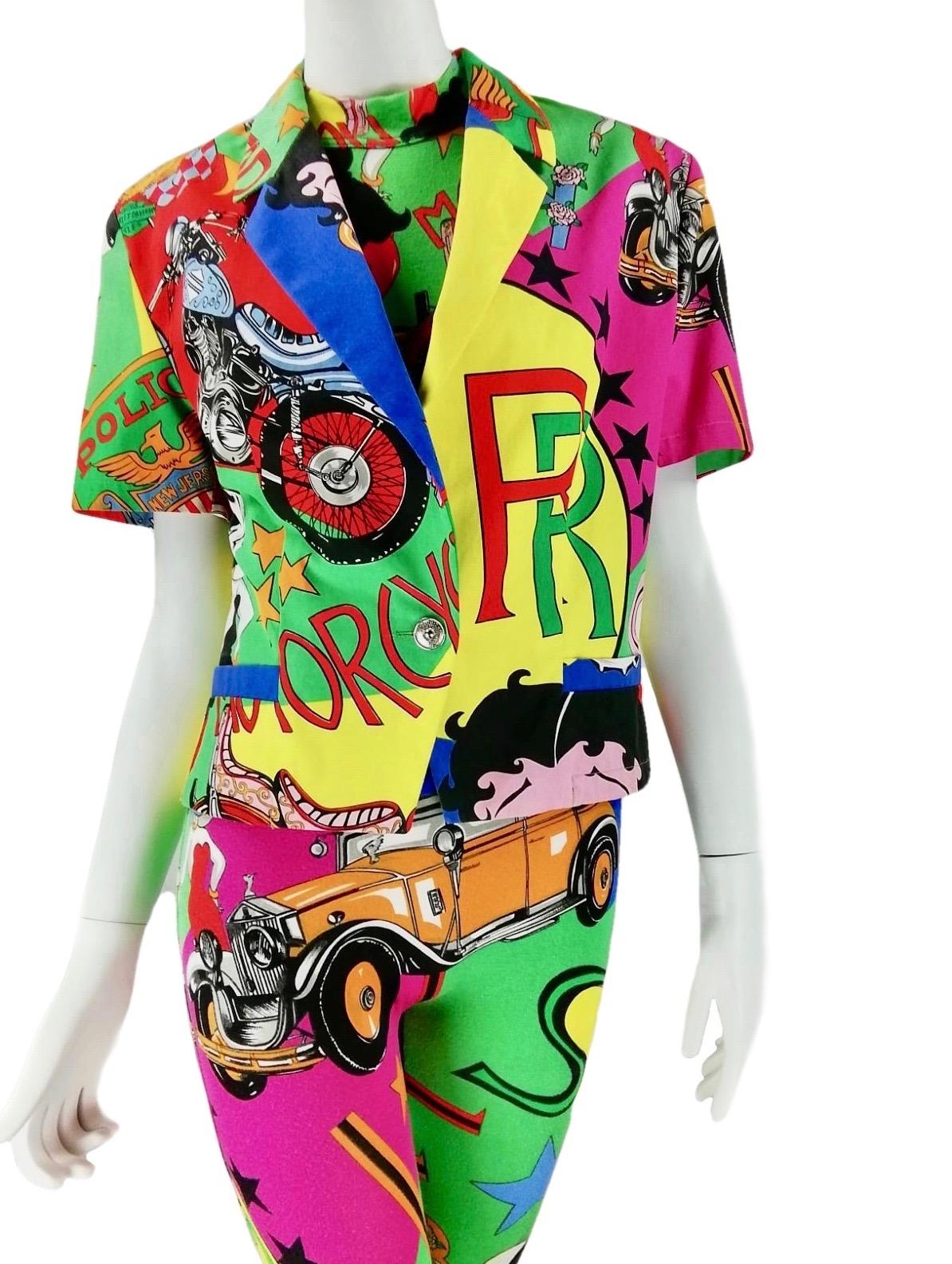 Beige VERSACE JEANS COUTURE - Robe vintage des années 80  Betty Boop - Combinaison et veste en vente
