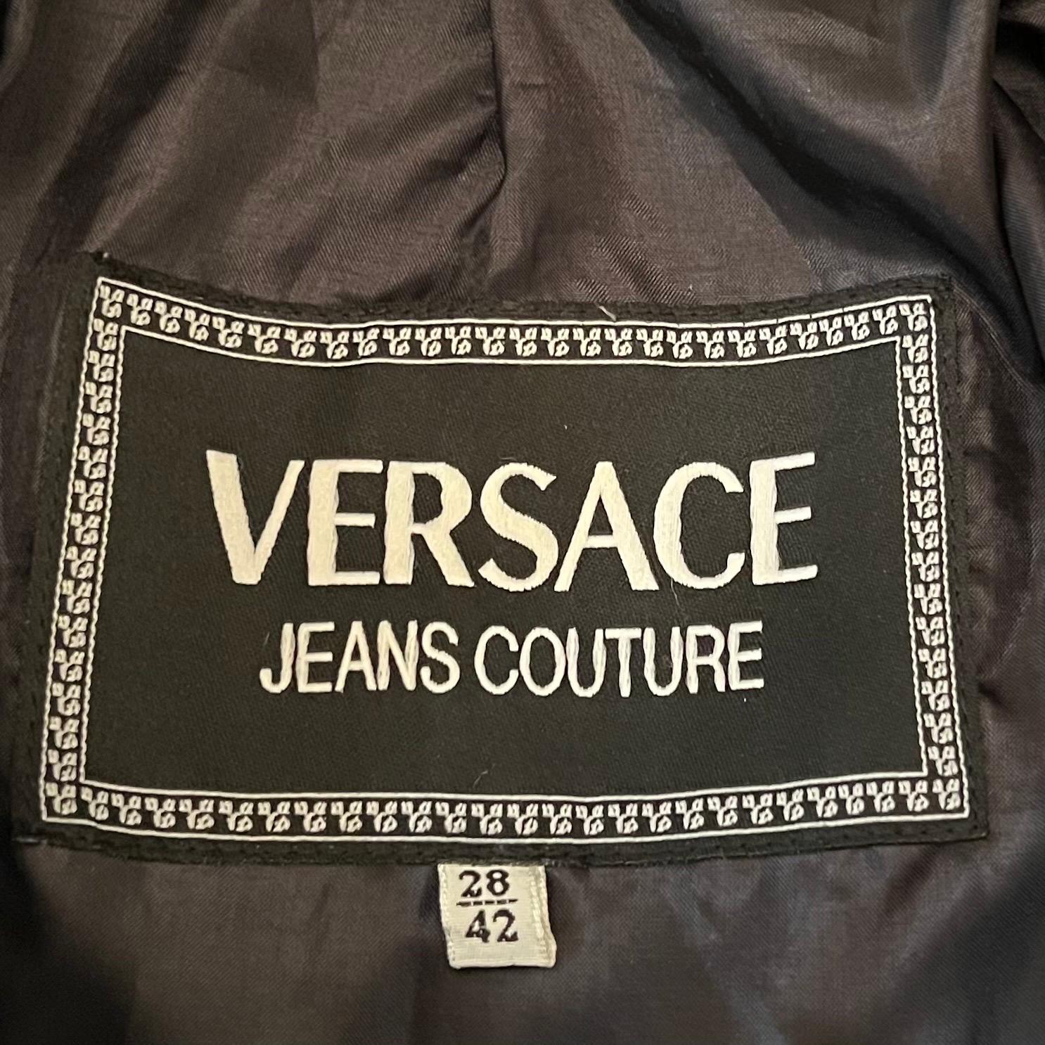 Versace Jeans Couture - Giacca con medaglione Bondage Vintage in vendita 2