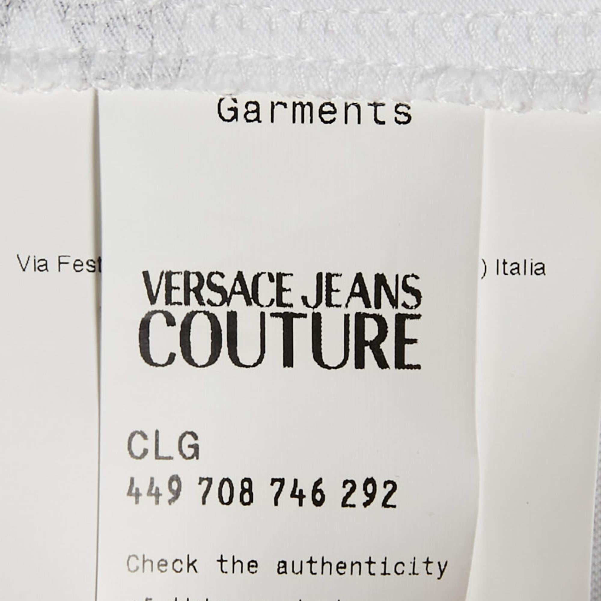 T-shirt col bénitier Versace Jeans Couture imprimé blanc L Pour hommes en vente