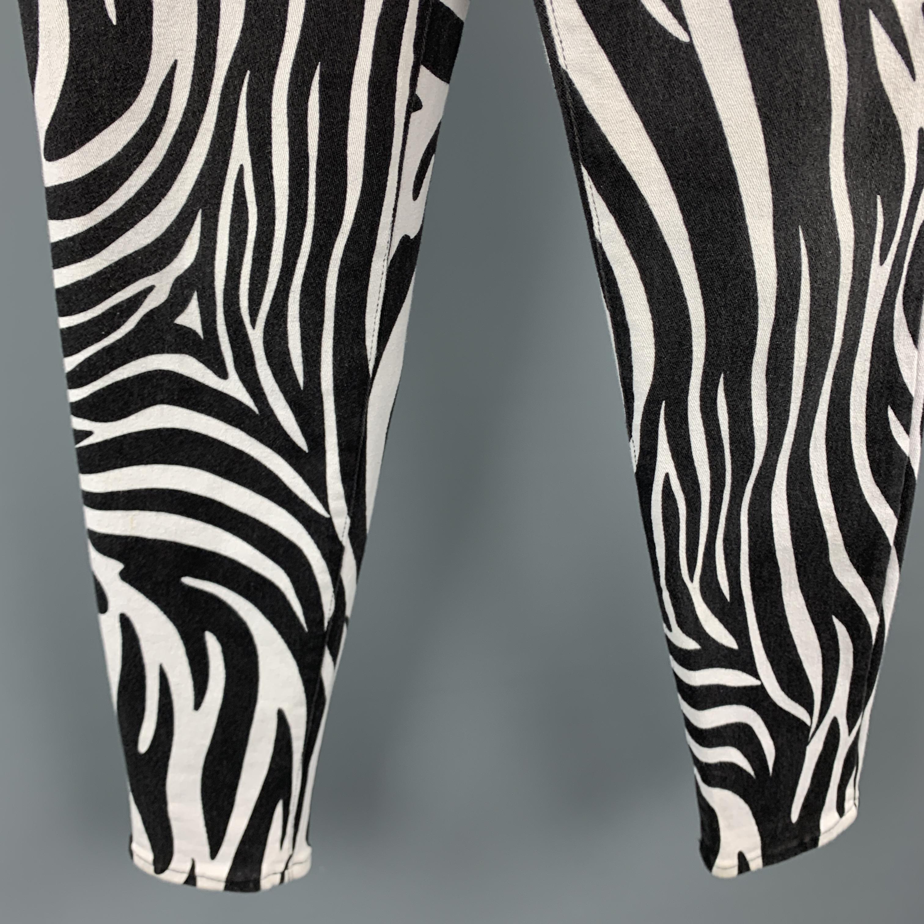 VERSACE JEANS SIGNATURE Size 28 Black & White Zebra Print High Rise Jeans 2