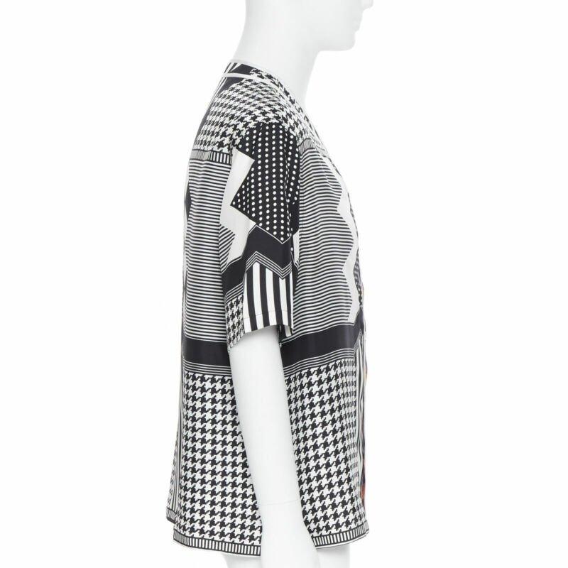 VERSACE Jim Dine red Heart black chevron print baseball silk shirt EU39 M In Excellent Condition For Sale In Hong Kong, NT
