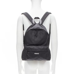 VERSACE La Greca Greek Key schwarz 90er Jahre Logo Rucksack Tasche