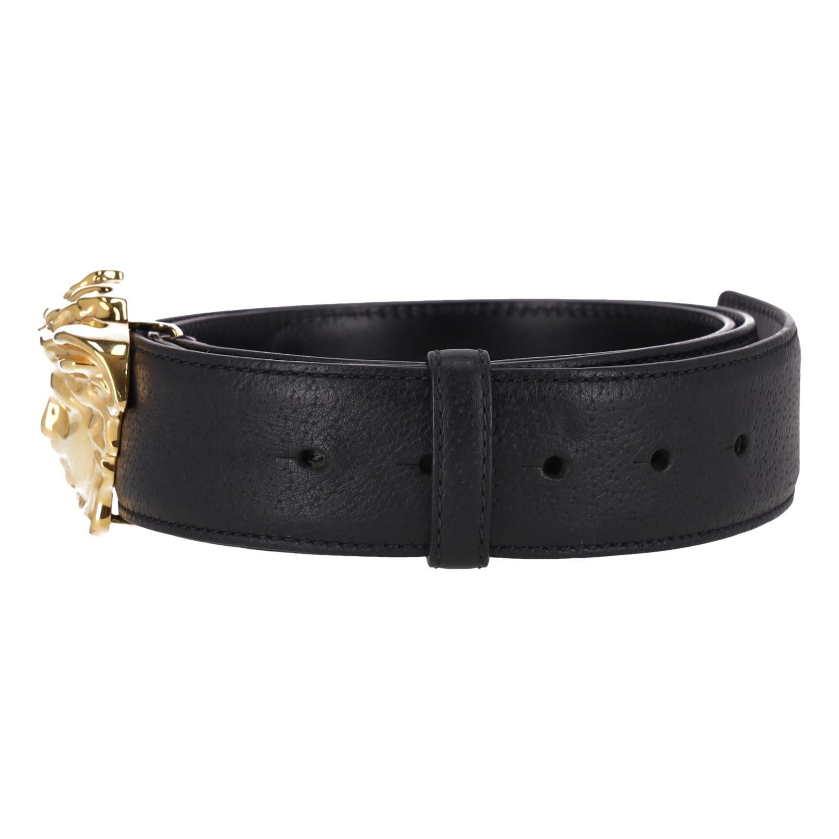 Versace La Medusa - Ceinture en cuir avec boucle Bon état - En vente à London, GB