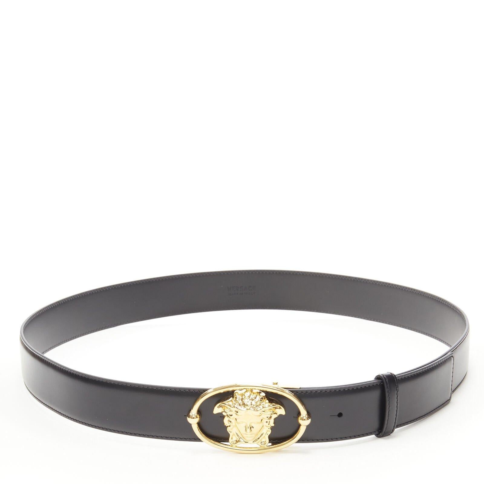VERSACE La Medusa Insignia Gold ovale Schnalle Schwarzer Ledergürtel mit schwarzer Schnalle 100cm 38-42