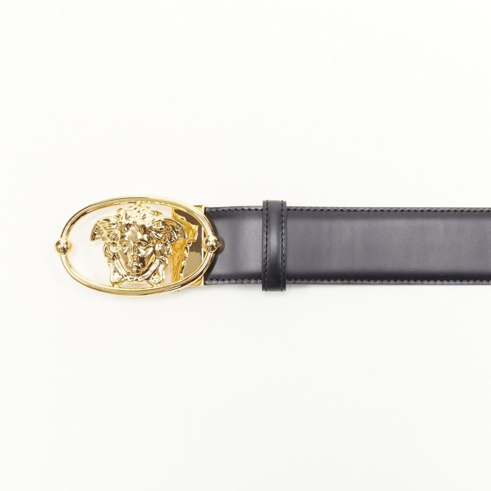 VERSACE La Medusa Insignia Gold ovale Schnalle Schwarzer Ledergürtel mit schwarzer Schnalle 100cm 38-42