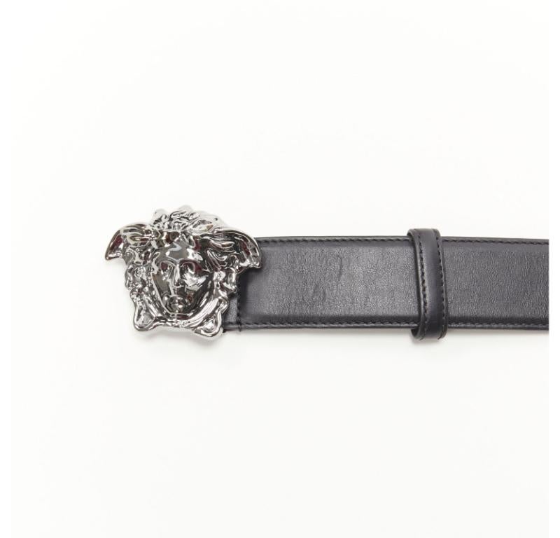 De los hombres VERSACE La Medusa rutenio hebilla de plata cinturón de cuero negro 115cm 44-48
