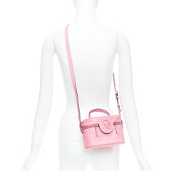 VERSACE La Medusa Waschtisch-Mini-Umhängetasche mit rosa-goldenenenen Beschlägen