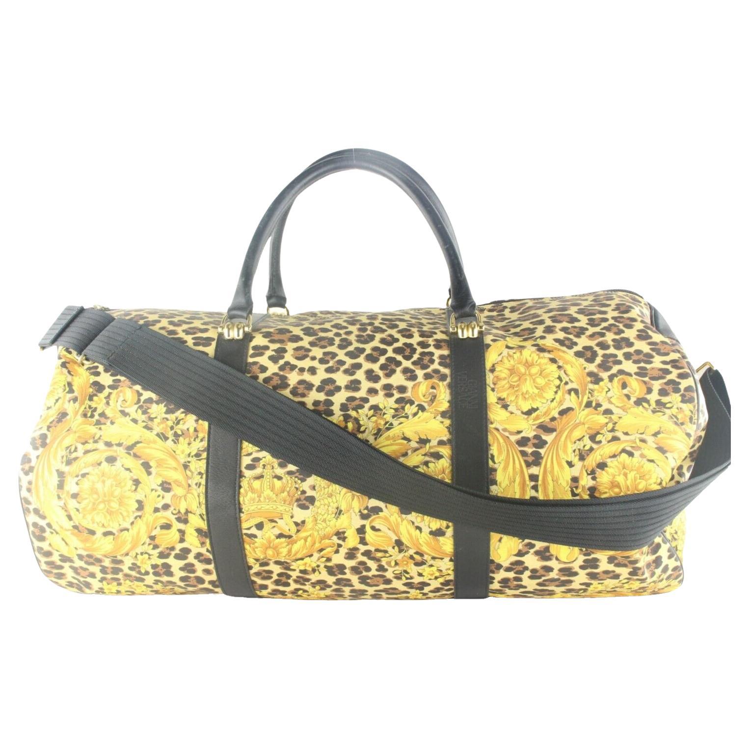 Versace Large Baroque Yellow x Black Duffle with Strap 4VER119K For Sale