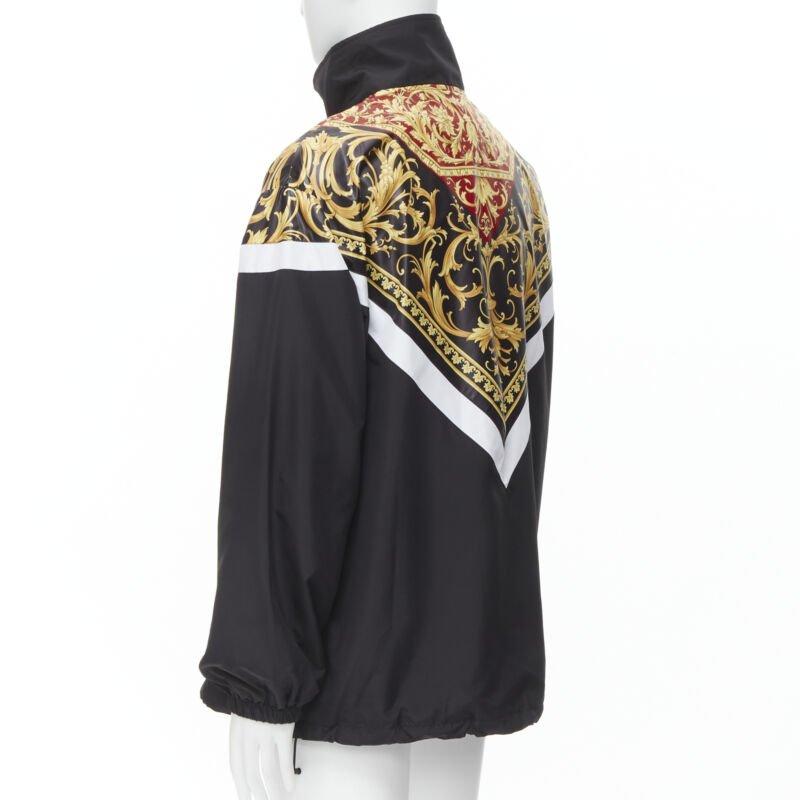 VERSACE Le Pop Classique black red Barocco print nylon track jacket IT52 XL For Sale 2