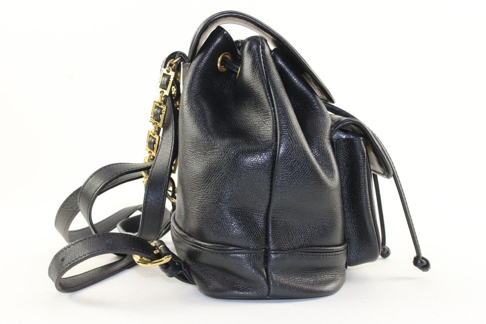 VERSACE Leather Backpack 1VER1214K In Good Condition For Sale In Dix hills, NY