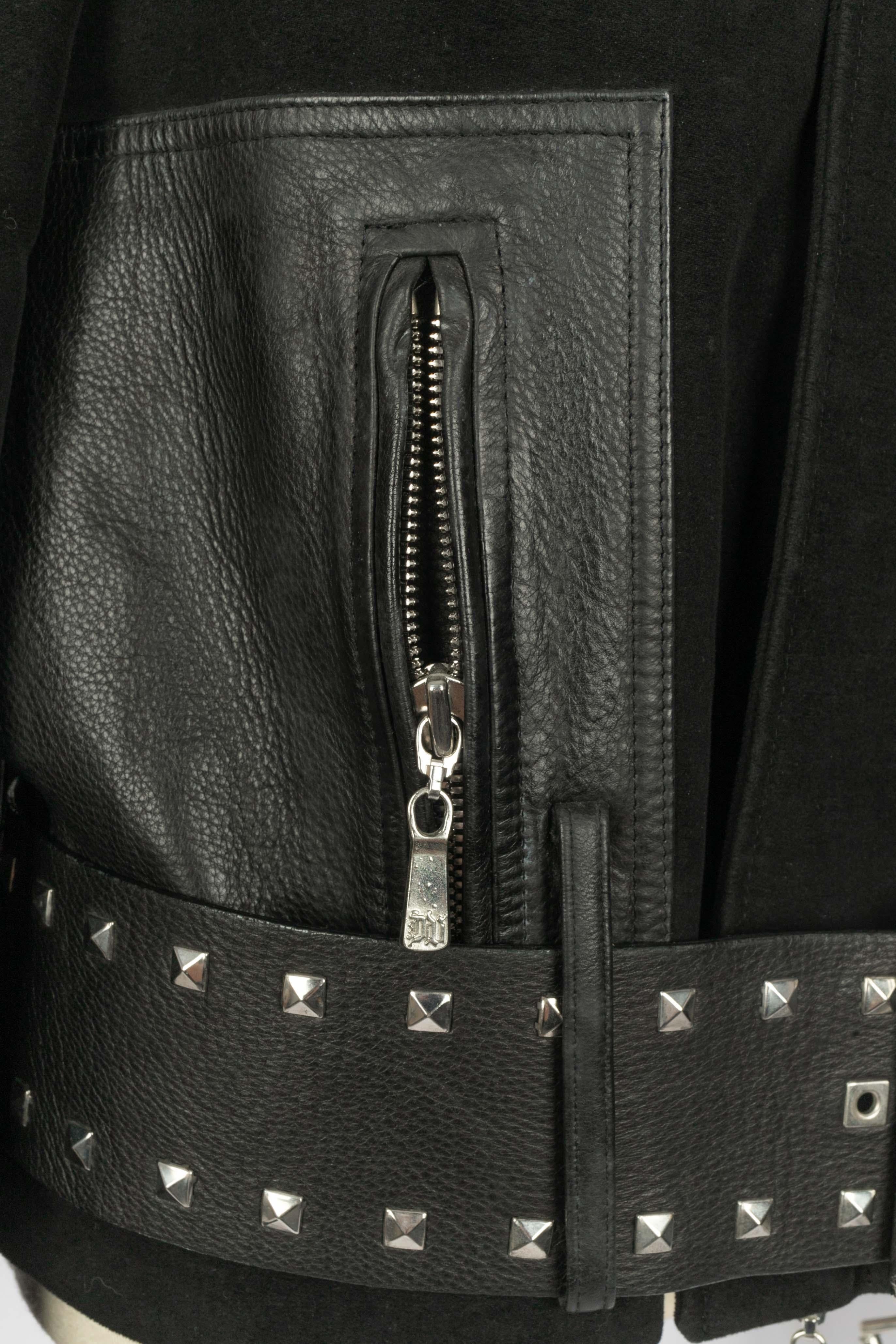Versace leather jacket In Excellent Condition For Sale In SAINT-OUEN-SUR-SEINE, FR