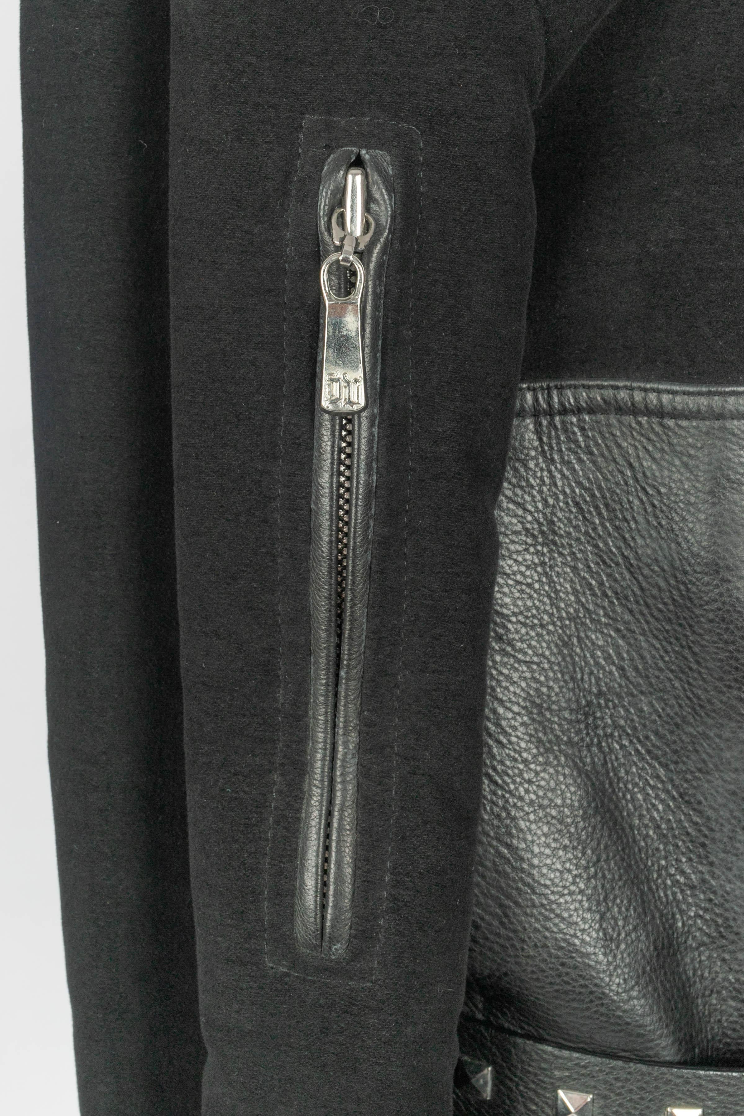 Versace leather jacket For Sale 2