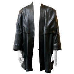 Versace Leder-Kimono-Jacke