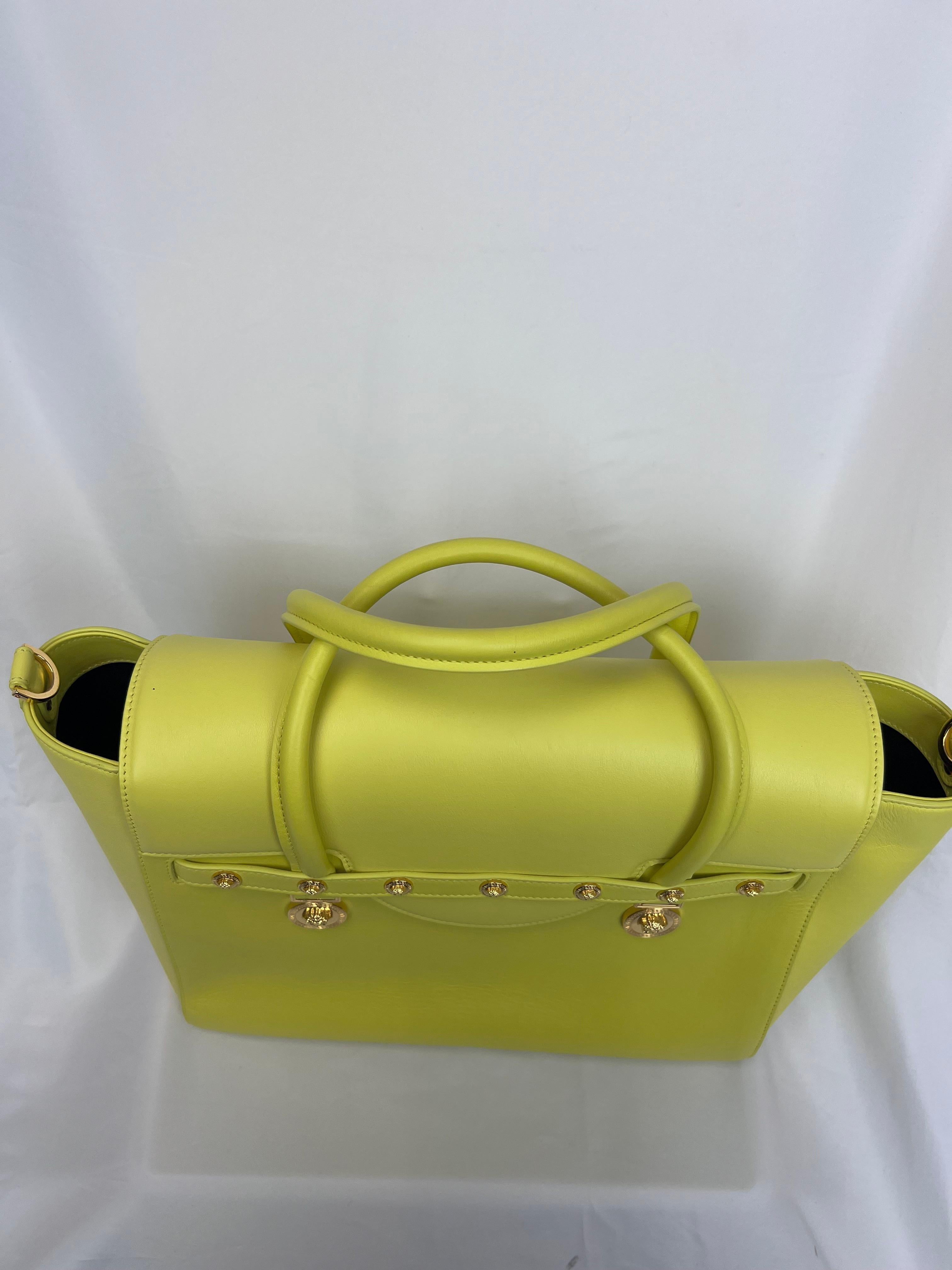 Brown Versace Leather Large Medusa Medallion Tote For Sale