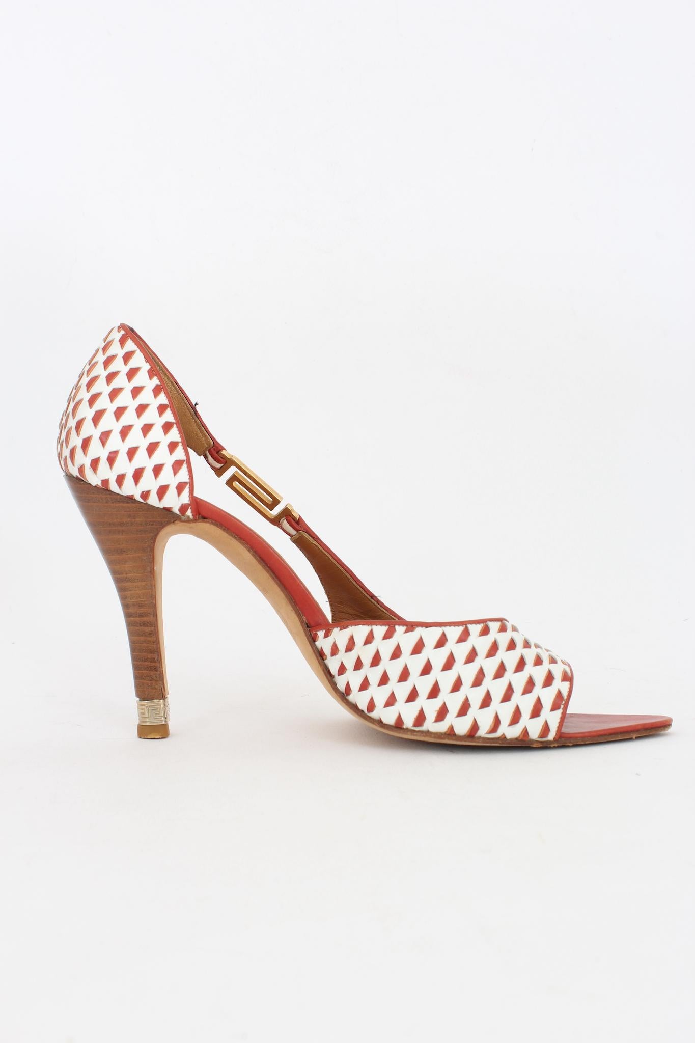Beige Versace Leather Red Check Vintage Heel Shoes 90s For Sale