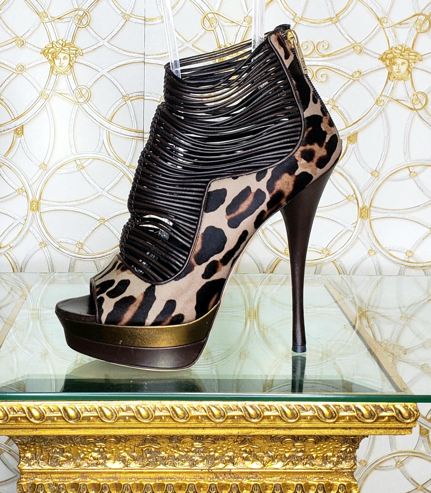 Versace Leopard-print calf hair Open Toe Platform Shoes Boots  1