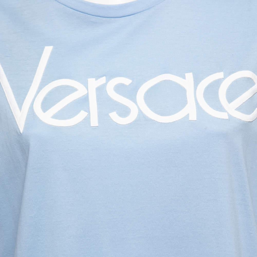 Versace Light Blue Cotton Logo Embroidered Tribute T-Shirt M In New Condition For Sale In Dubai, Al Qouz 2