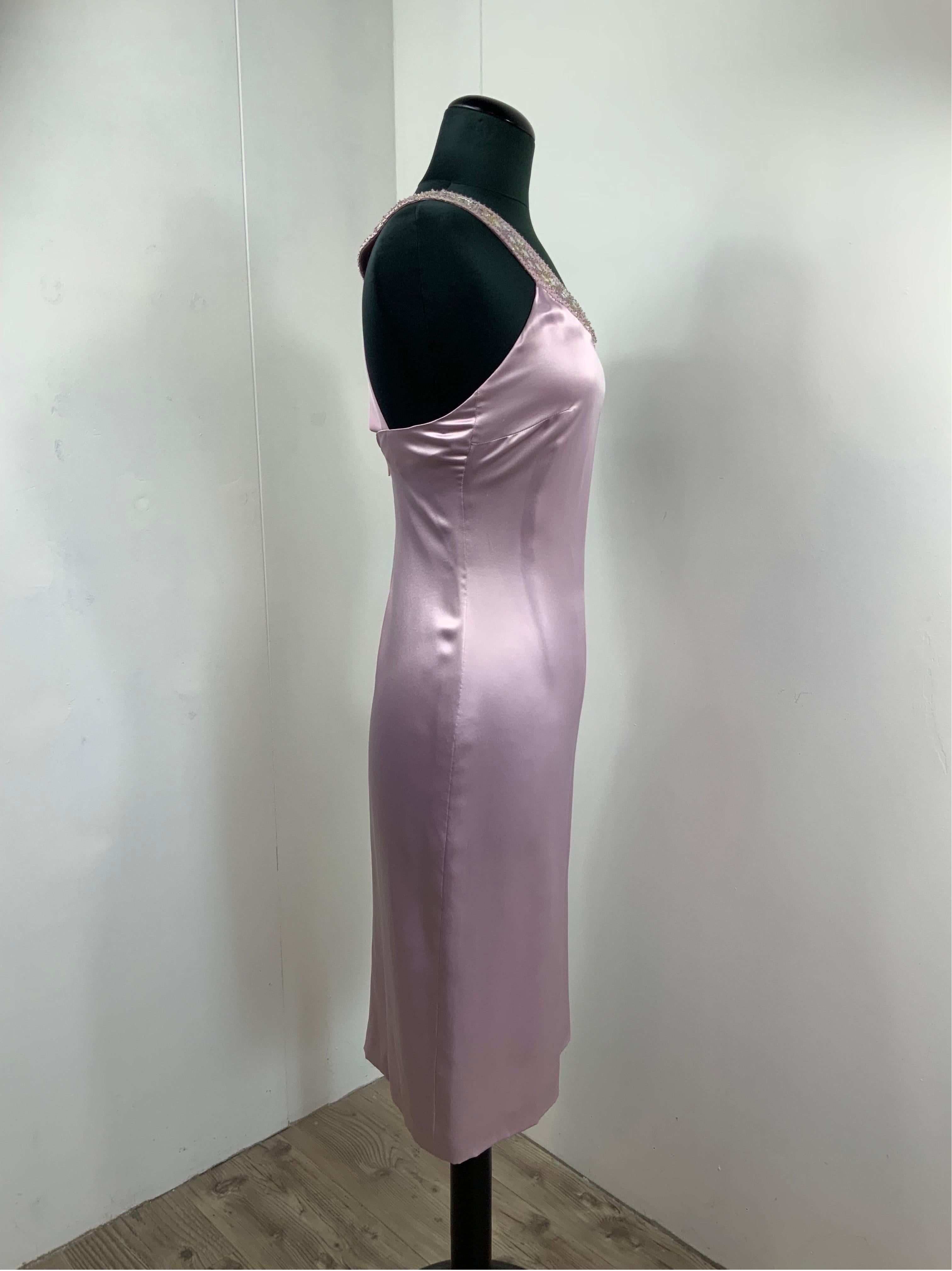 Versace liliac night dress In Good Condition In Carnate, IT