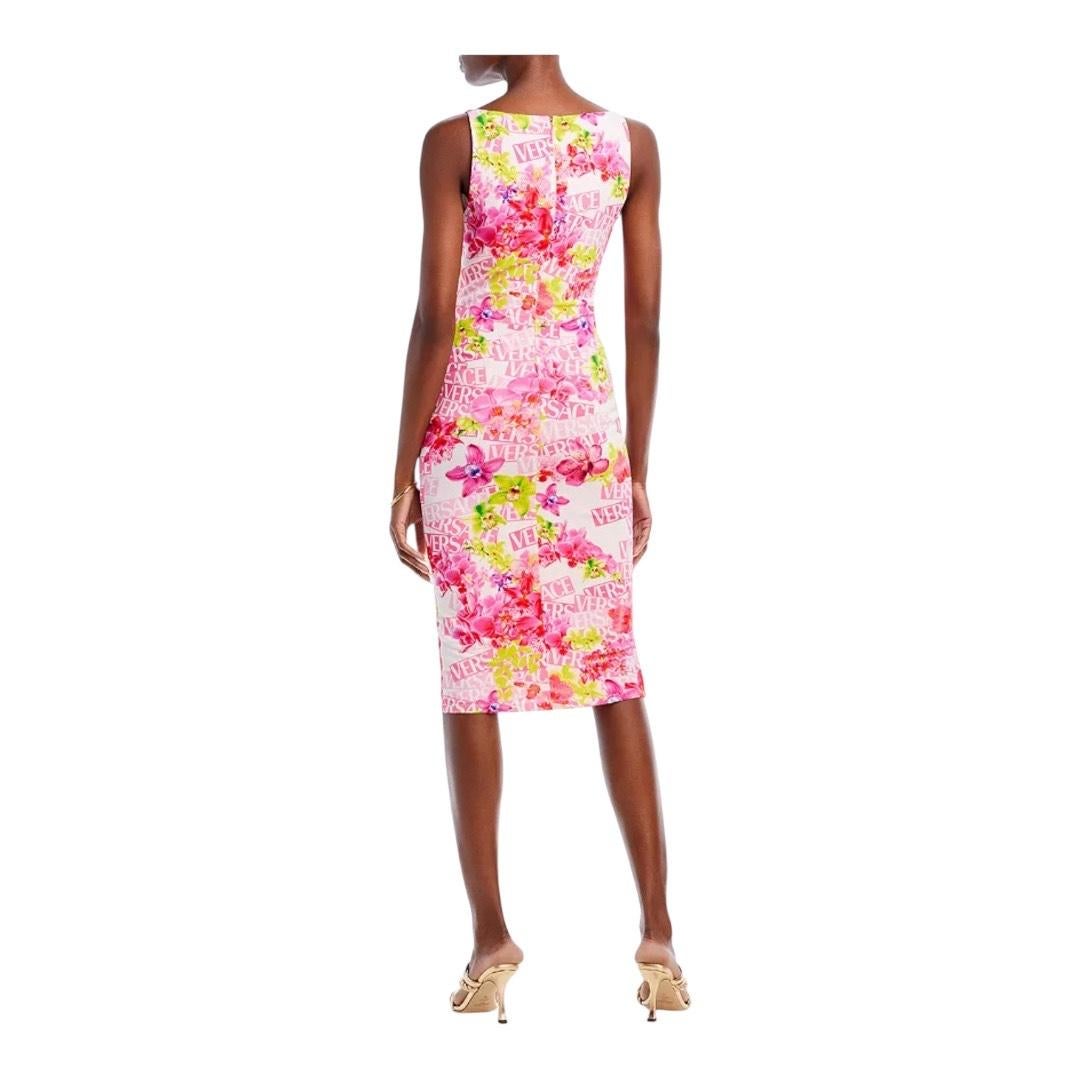 Beige Tubino Versace Logo Orchidea - NWT in vendita