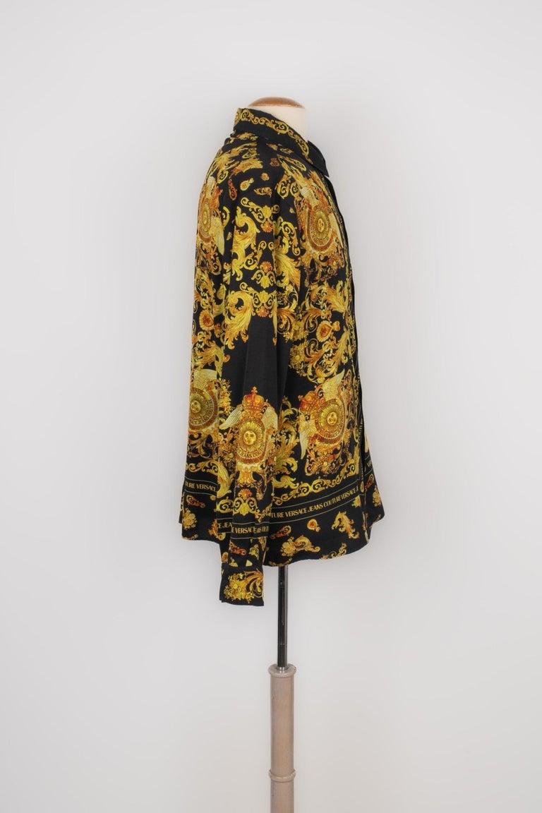Camisa Versace Hombre Estampada con Tono Dorado en venta en 1stDibs España, image size:768x1152