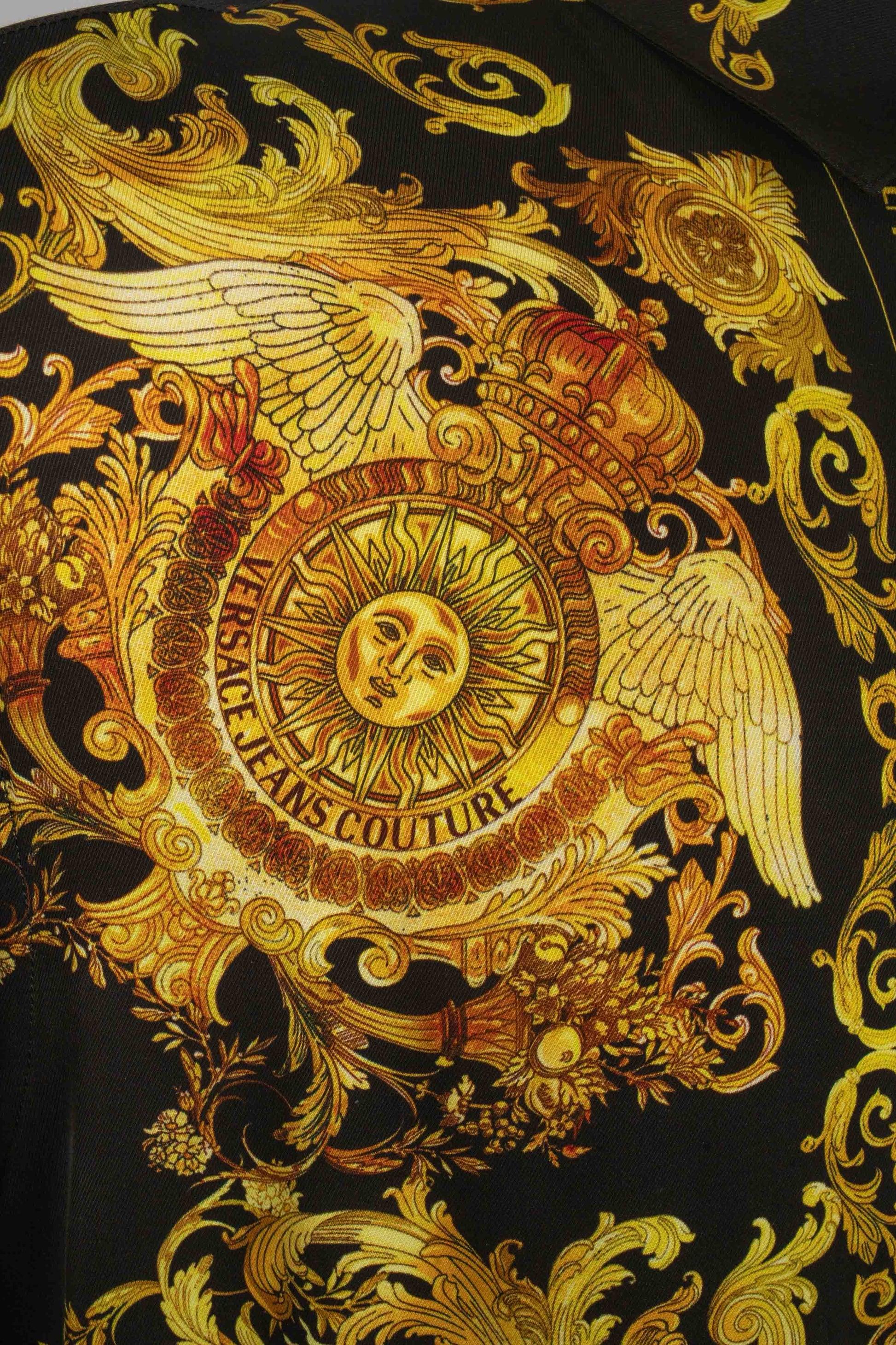 Versace Man Shirt Printed with Golden-tone For Sale 1