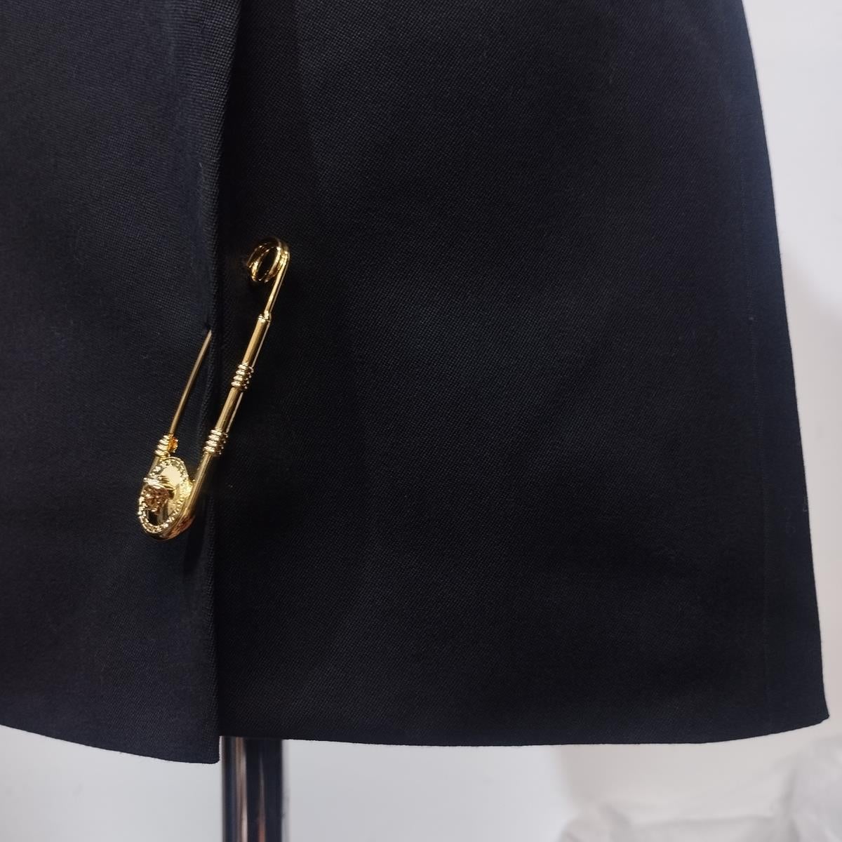 Women's Versace Medusa Black Miniskirt XS For Sale