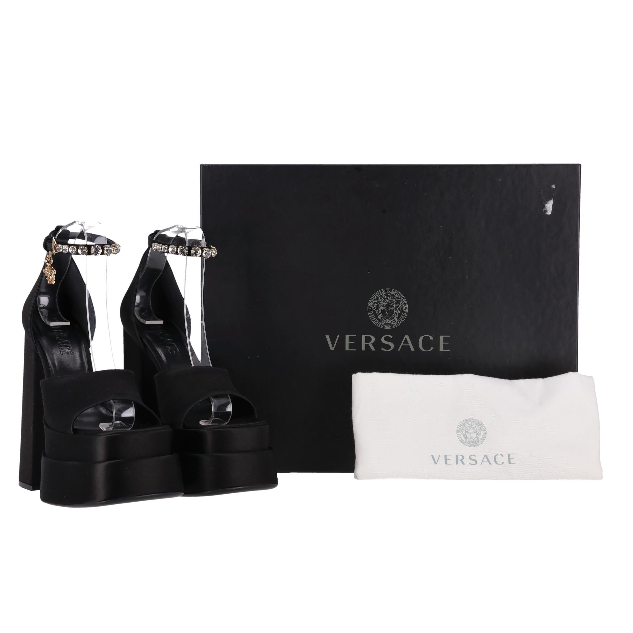 Sandales compensées Medusa Charm Versace Pour femmes en vente