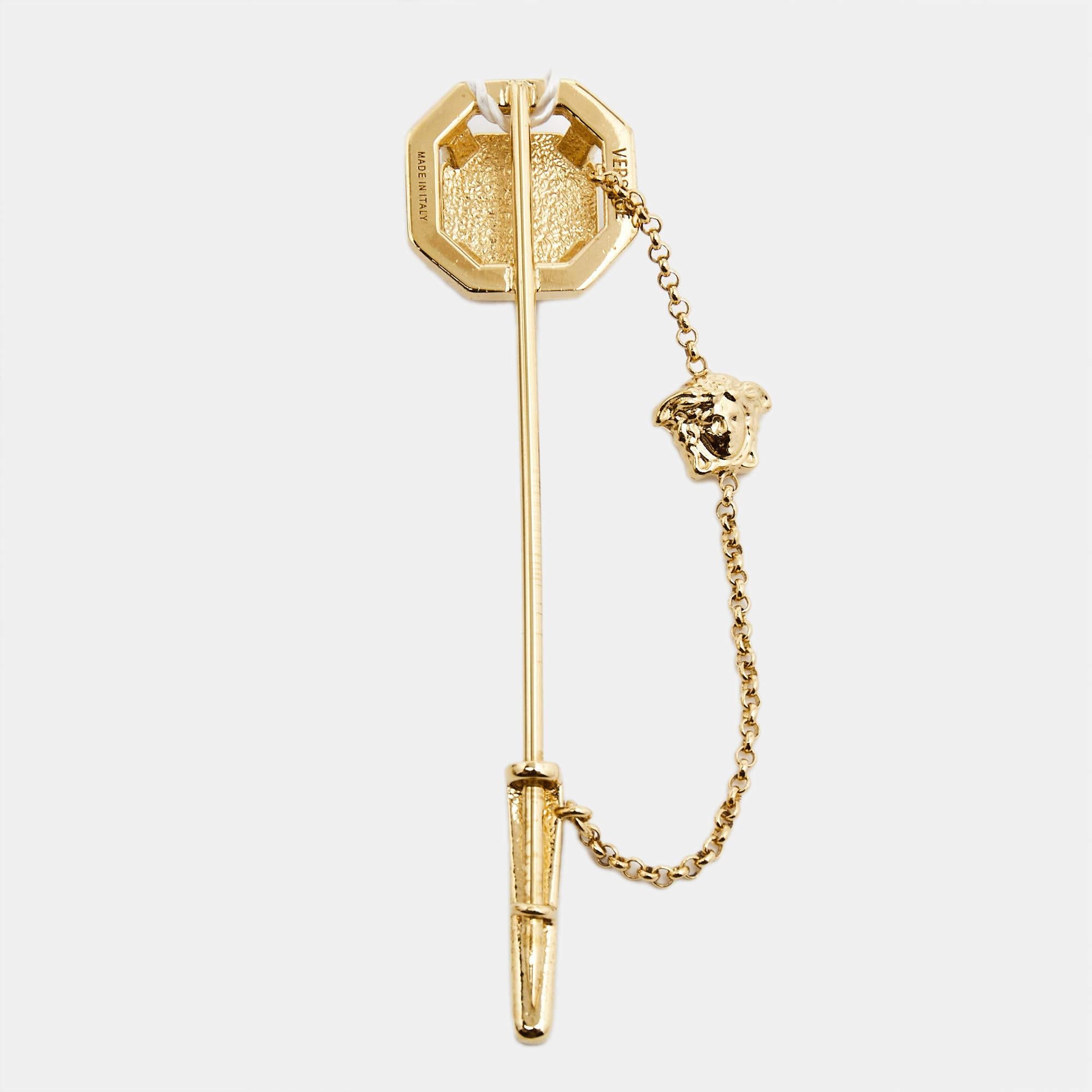 Made by Versace, the brooch will elevate your look in the best way possible. Perfect pick to accessorize your clothes!

Includes: Original Box, Original Case


