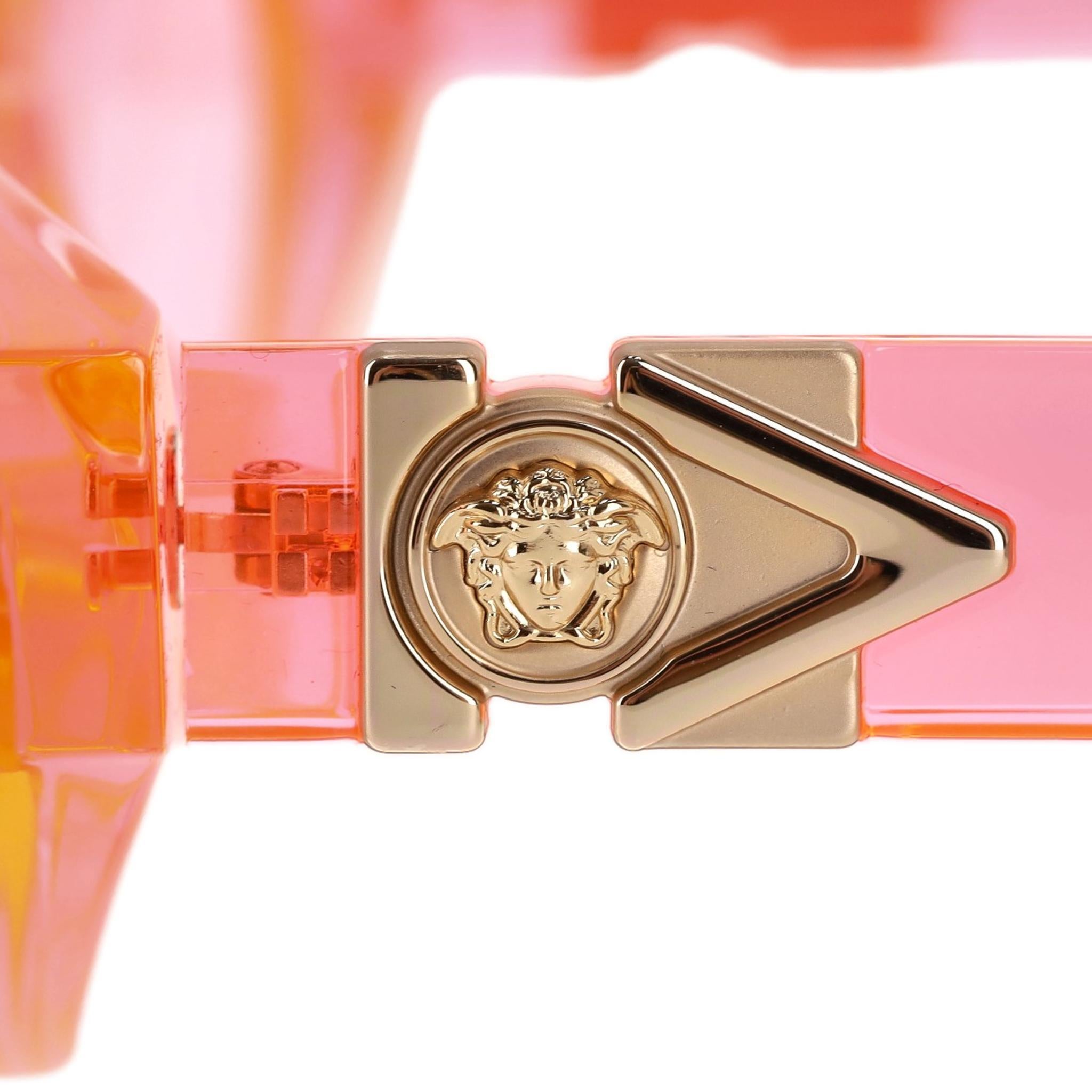 Versace Medusa Detaillierte Cat-Eye-Sonnenbrille im Angebot 1
