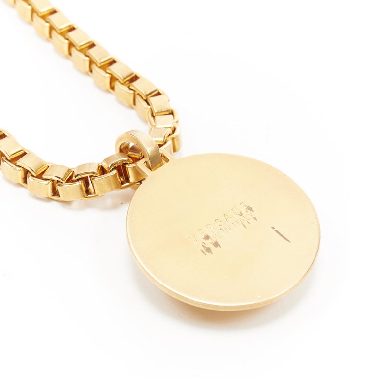 VERSACE Medusa gold Greca medallion coin pendent chunky chain rapper  necklace at 1stDibs