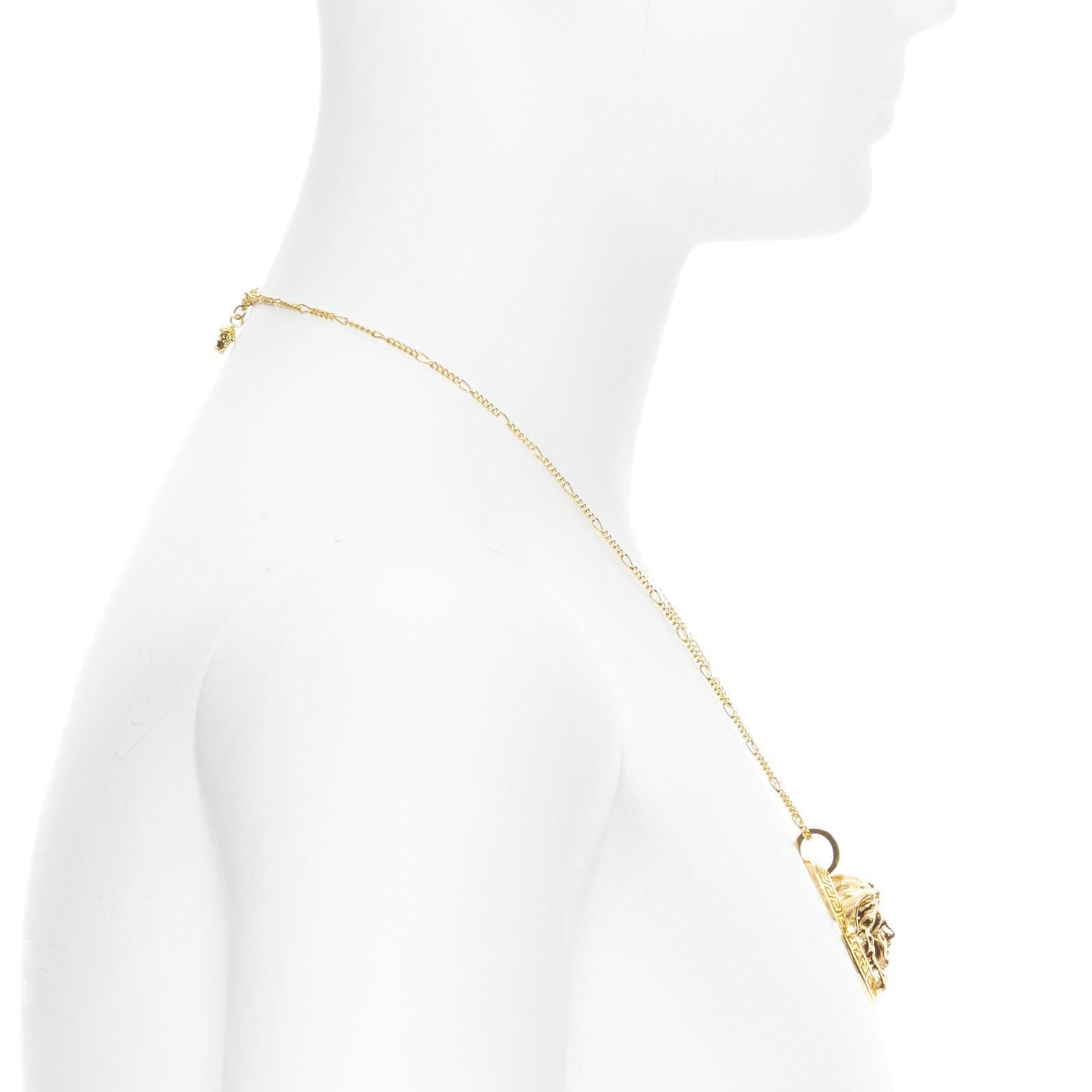 VERSACE Medusa Greca coin medallion gold tone nickel short necklace Pour hommes en vente