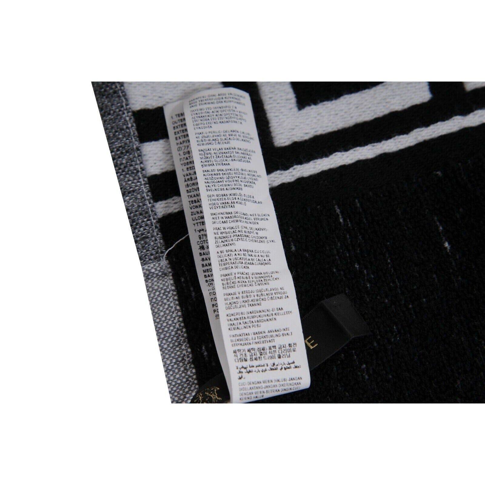 Versace Asciugamano con Frangia Greca Logo Testa di Medusa Nero Grigio Barocco in vendita 7