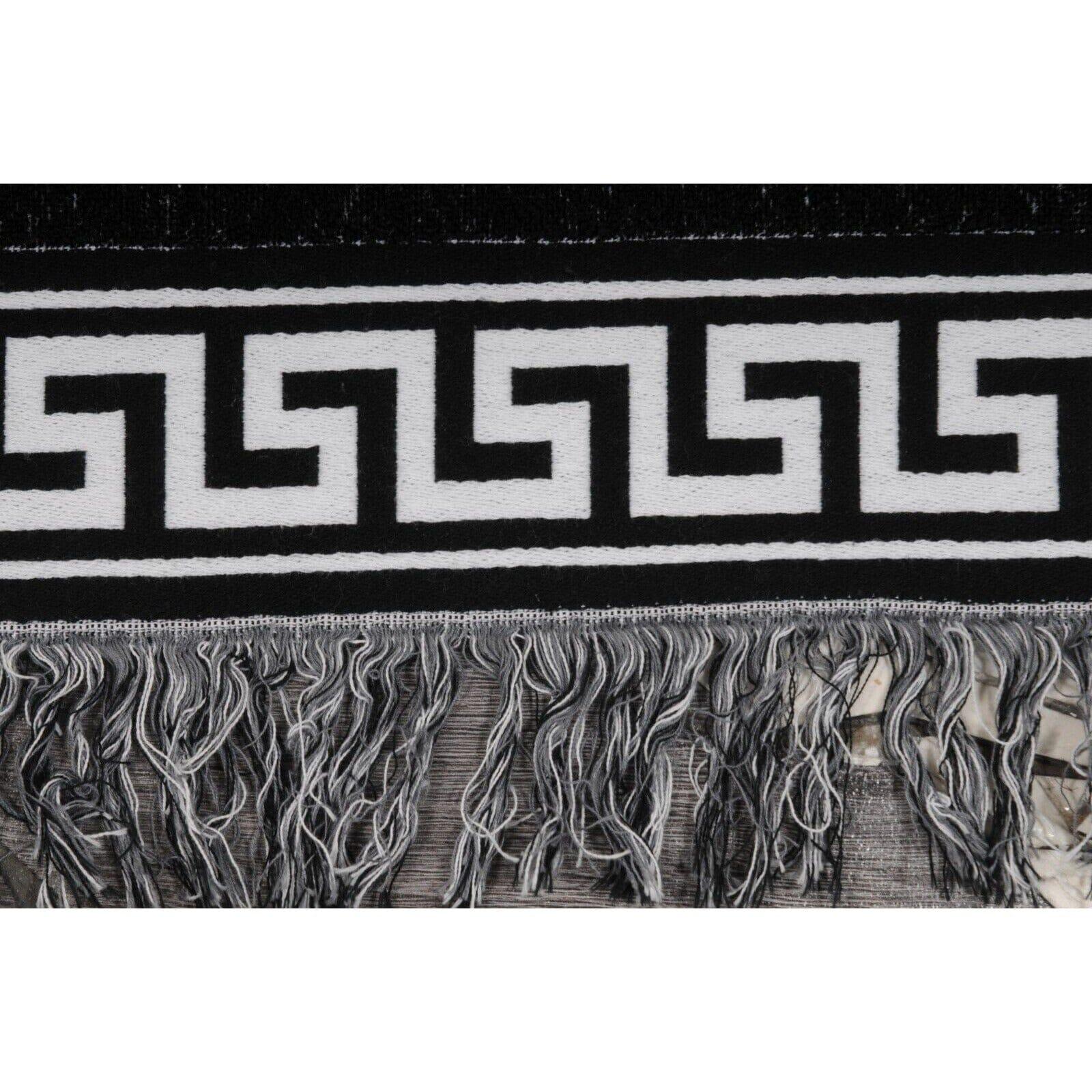 da uomo o donna Versace Asciugamano con Frangia Greca Logo Testa di Medusa Nero Grigio Barocco in vendita