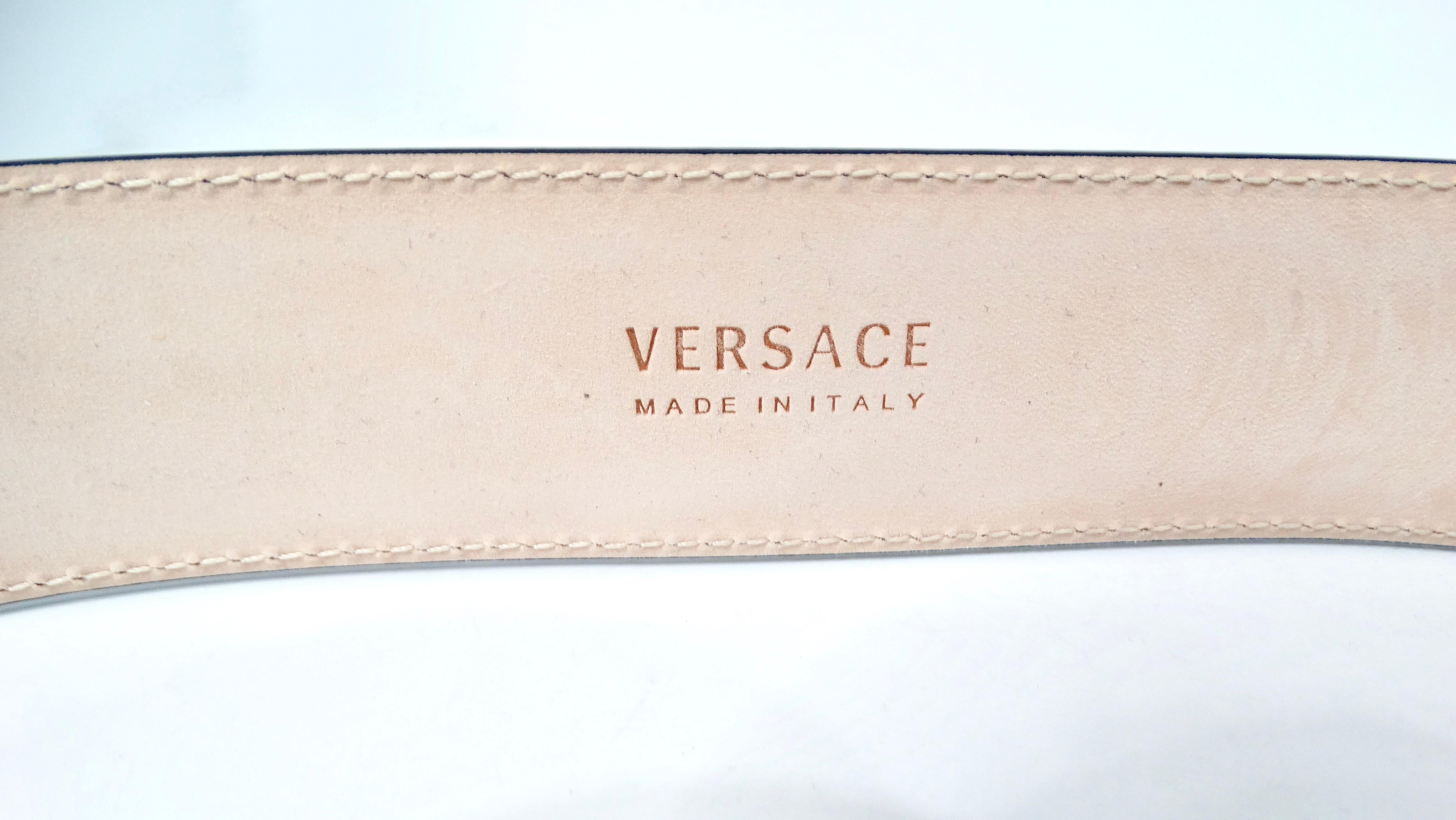 Versace Medusa Light Purple Monochrome Leather Belt For Sale 3