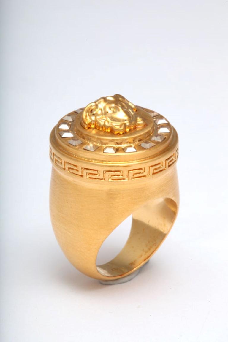 Versace Medusa Motif Ring With Rhinestones Size 7 For Sale 2
