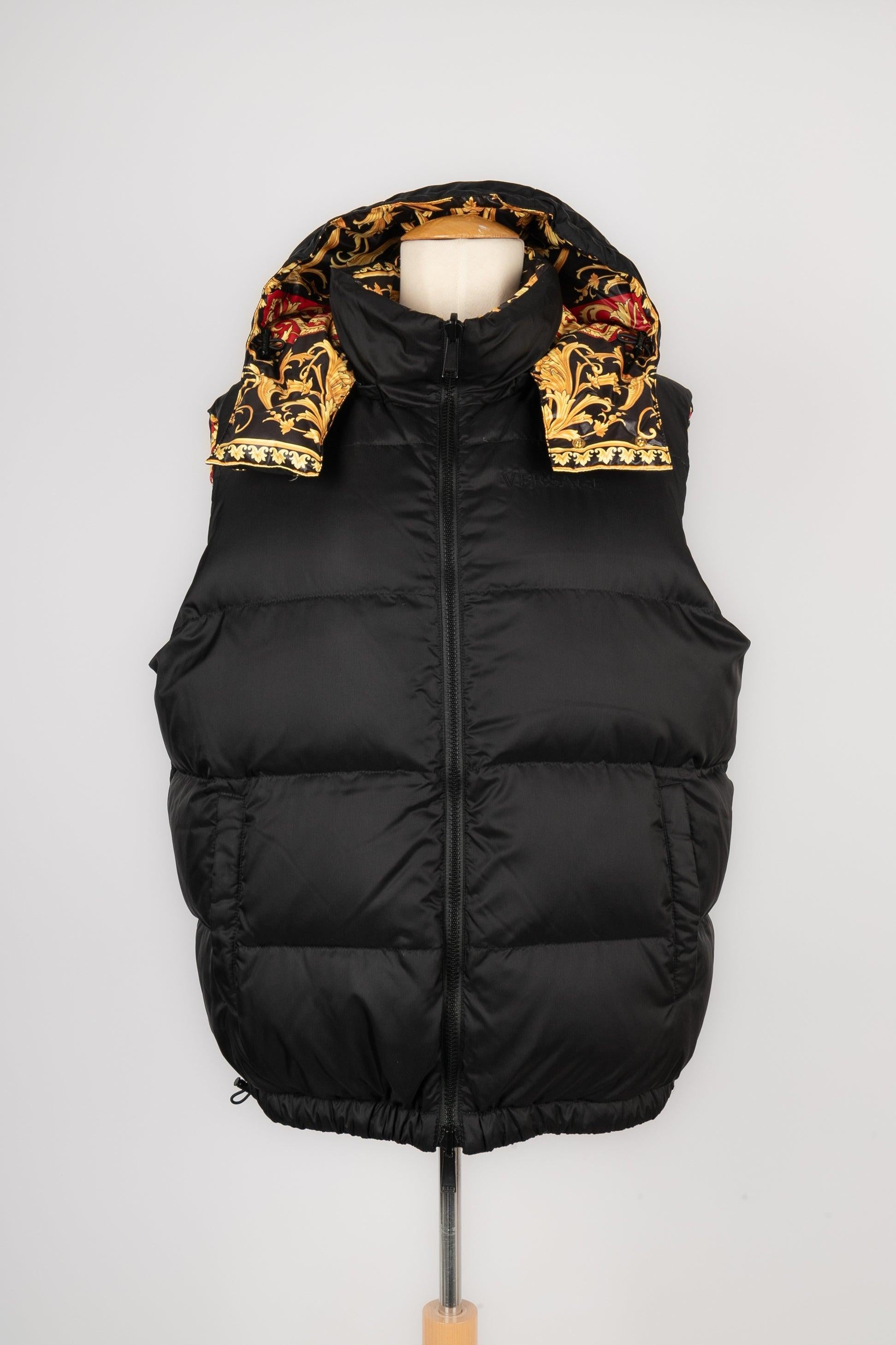 Versace Men's Black Reversible Down Jacket For Sale 5